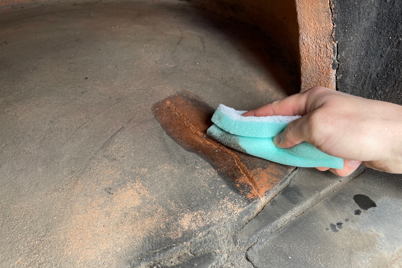 How To Repair Interior Cracks On Your Clay Pizza Oven