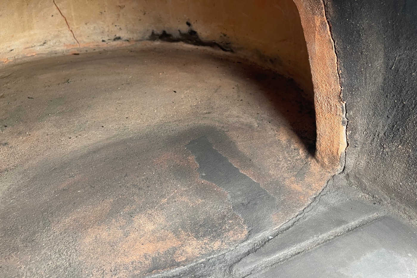 How To Repair Interior Cracks On Your Clay Pizza Oven