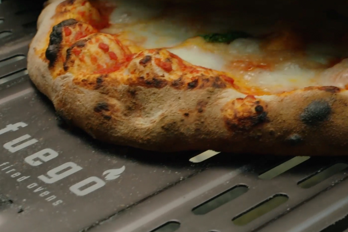 How to cook pizza with Veloz gas pizza oven Fuego WoodFired Ovens