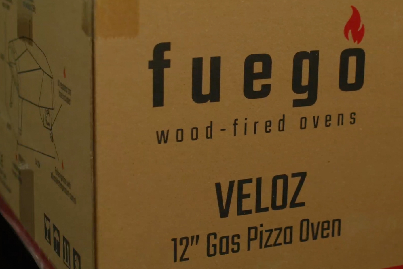 What is in the Veloz portable pizza oven box Fuego WoodFired Ovens